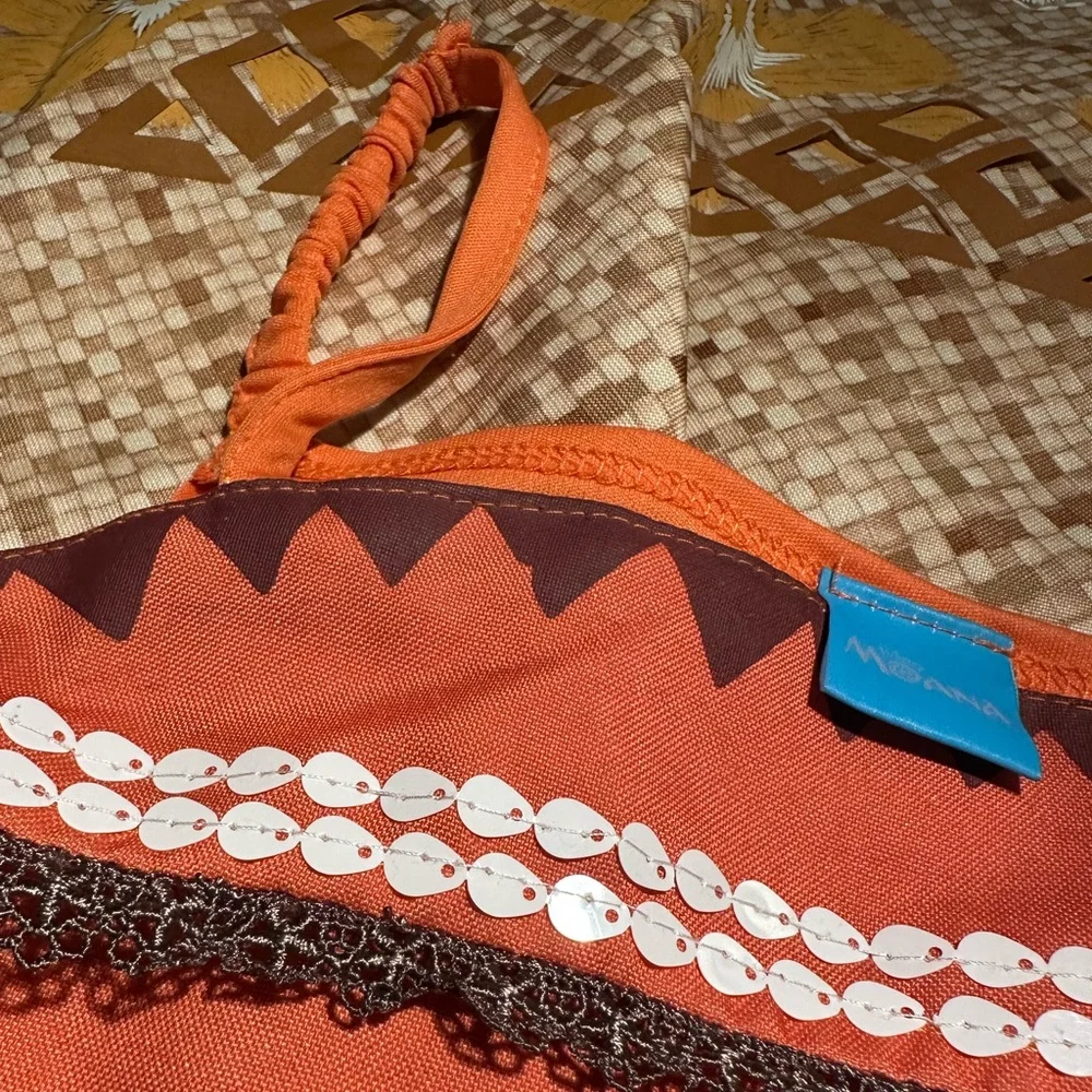Disney Moana Sequin & Lace Trimmed Top Easy-On One Piece Tassel Skirt Costume